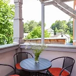 アパート Moderne Ferienwohnung Am Thueringer Wald Perfekt Fuer Familien, Paare & Urlaub Mit Hund, Mit Sauna & Balkon ゲオルゲンタール