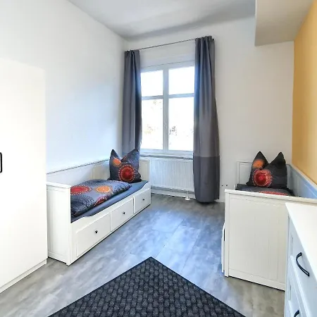Moderne Am Thueringer Wald Perfekt Fuer Familien, Paare & Urlaub Mit Hund, Mit Sauna & Balkon Lägenhet Georgenthal (Thuringia)