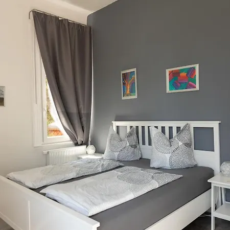 Moderne Am Thueringer Wald Perfekt Fuer Familien, Paare & Urlaub Mit Hund, Mit Sauna & Balkon Apartman *