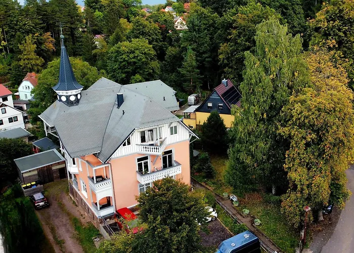 Moderne In Alter アパート *